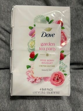 Dove Garden Tea Party Rose Berry Bouquet Beauty Bar - White